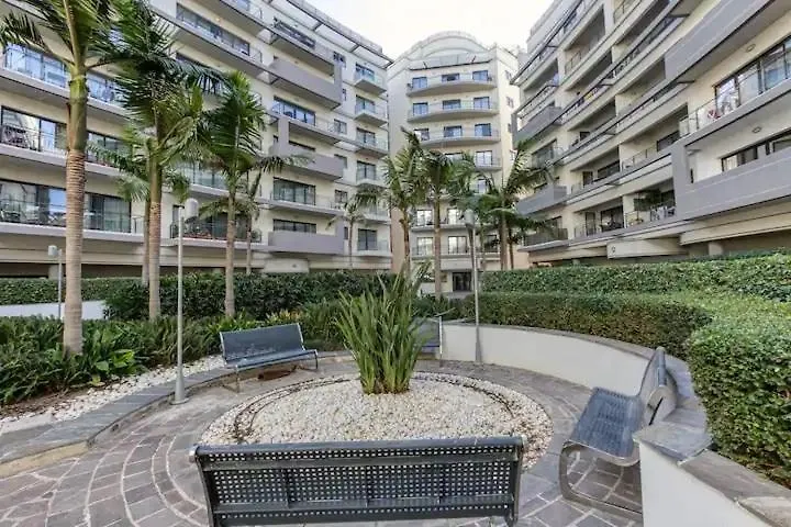 Spacious 3 Bedroom Apt In St Julians Saint Julian's Apartment